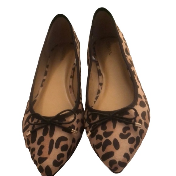 Merona size 10 leopard print flats faux suede bow detail like new true to size - Picture 1 of 11